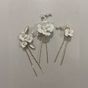 Floral hairpins